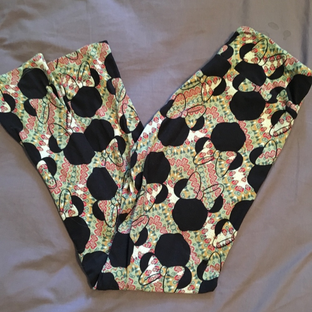 LuLaRoe Disney Minnie Mouse Leggings One Size